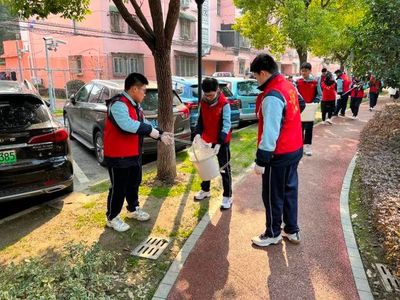 他們點亮心中火炬，爭做寶山新時代追“鋒”少年！大華第二小學風采紀實